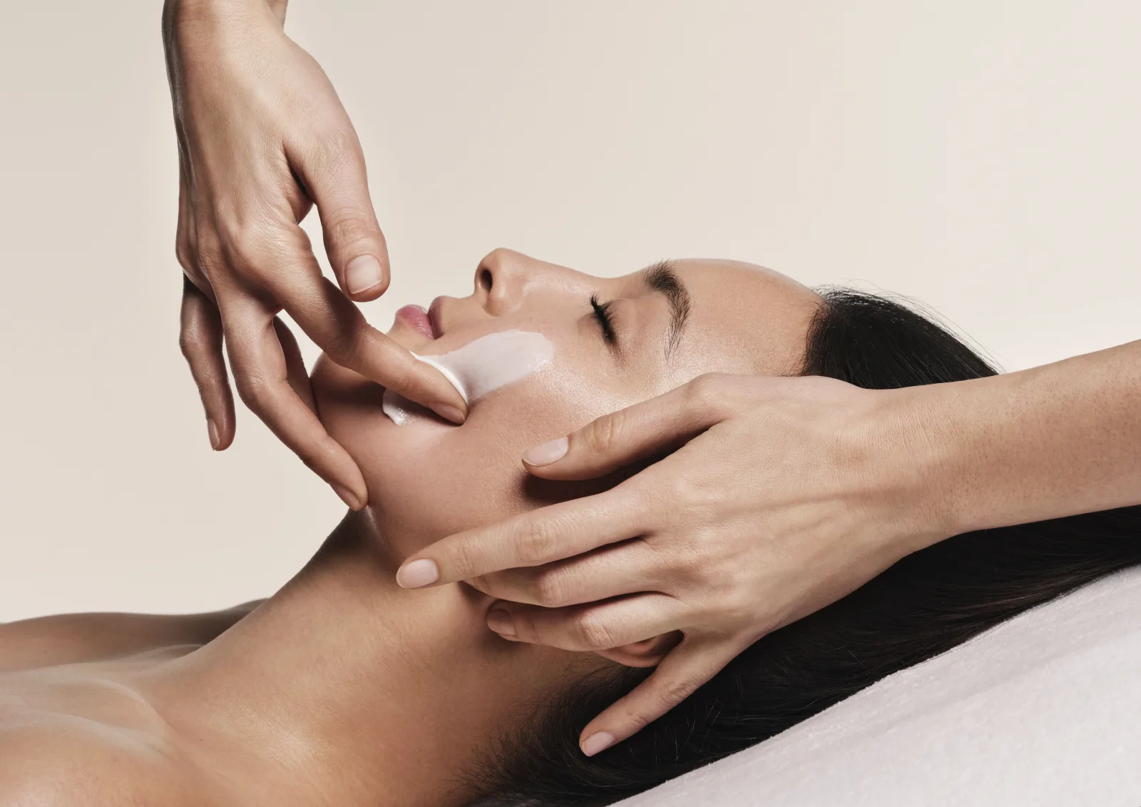 Clarins Pro Expert Facial at Beauty Studio MediSpa, Shenfield