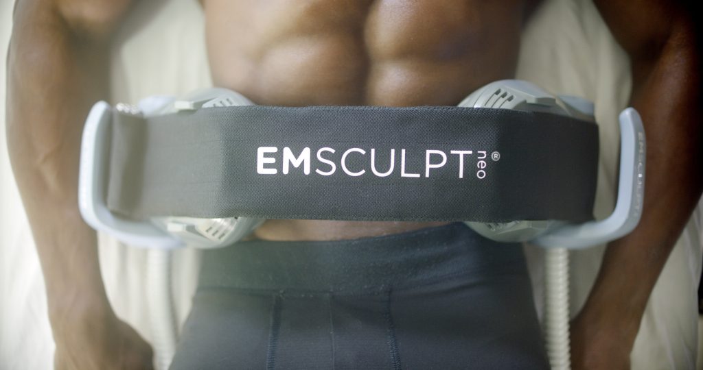 emsculpt neo pic male lateral abdomen 0890 enus100