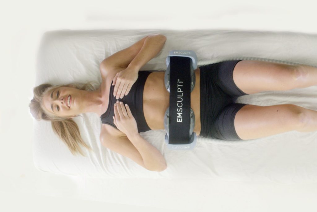 emsculpt neo pic female lateral abdomen 1374 enus100